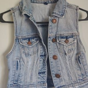 American Eagle Outfitters Crop Denim Vest